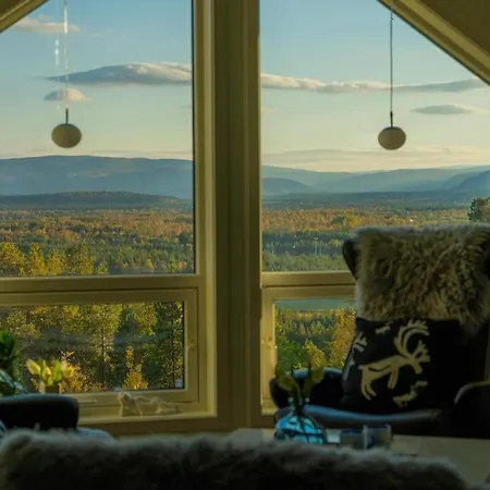 דירה Large And Great Loft In Scenic Surroundings