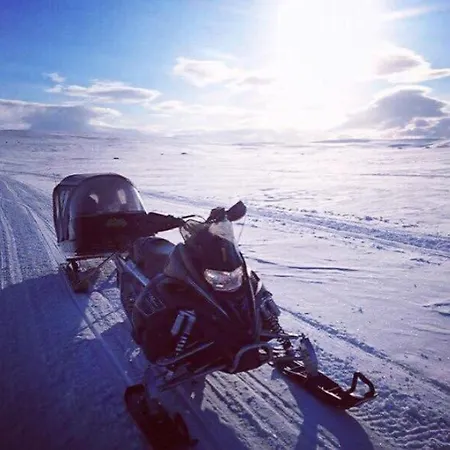 Large And Great Loft In Scenic Surroundings דירה *