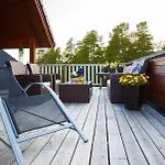 Large And Great Loft In Scenic Surroundings Apartmán