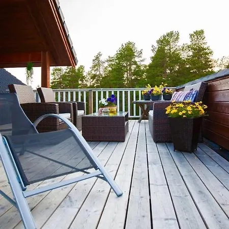Large And Great Loft In Scenic Surroundings Lägenhet