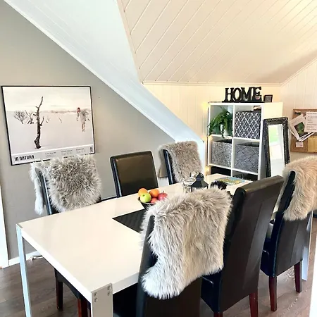Large And Great Loft In Scenic Surroundings Lägenhet Alta